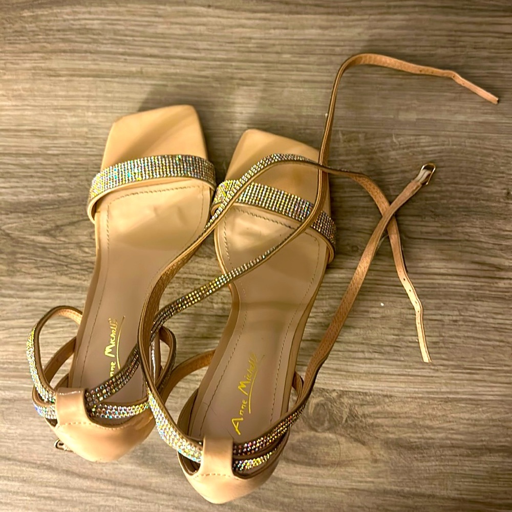 Anne Michelle Ankle Wrap Occasion Sandal Nude Size 8.5 barely used